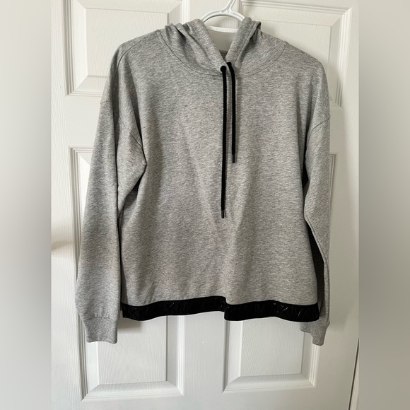 Light weight long sleeve - Picture 1 of 4